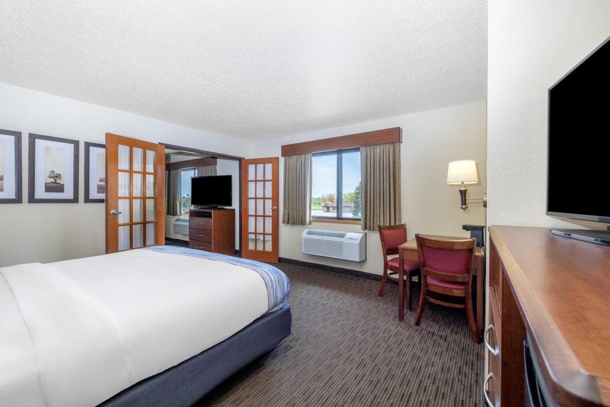 Americinn By Wyndham Dickinson Room photo