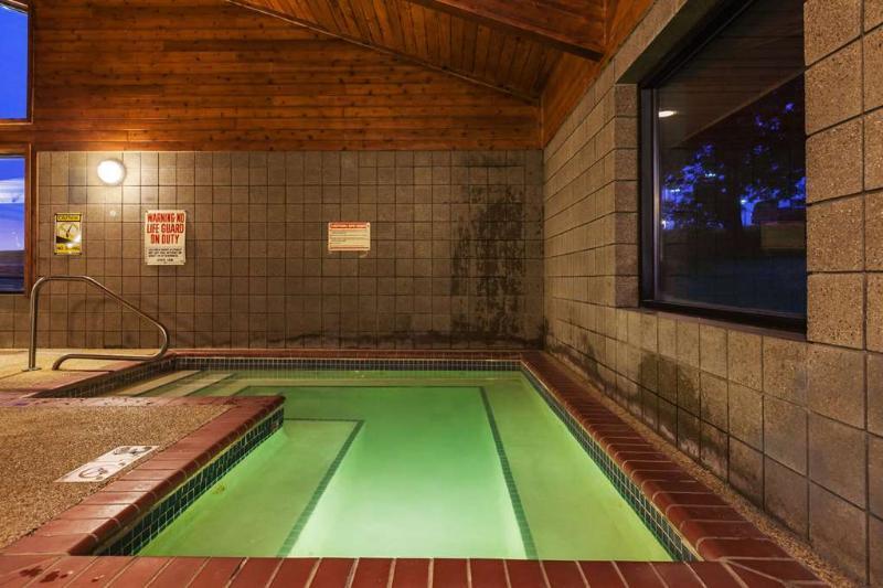 Americinn By Wyndham Dickinson Exterior photo